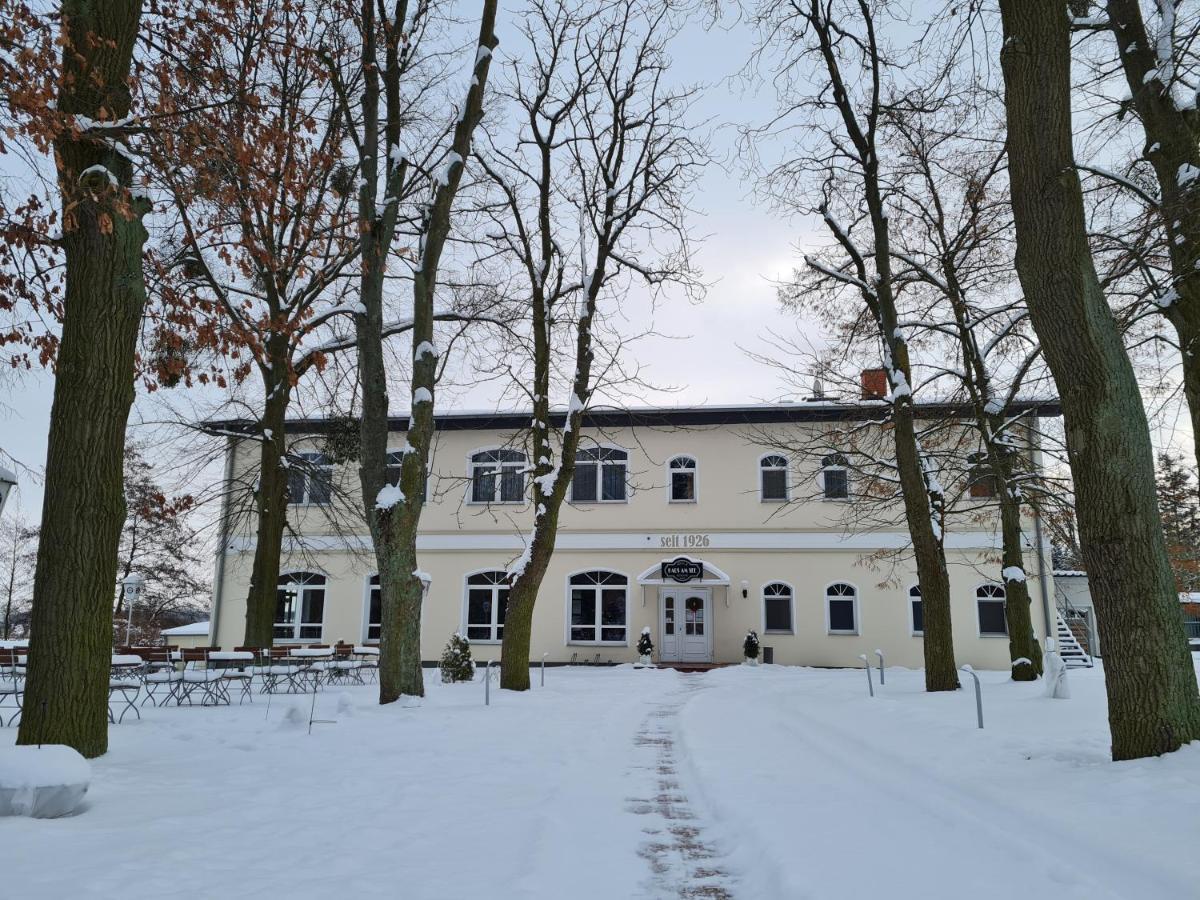 Hotel & Restaurant Haus Am See Locknitz Esterno foto