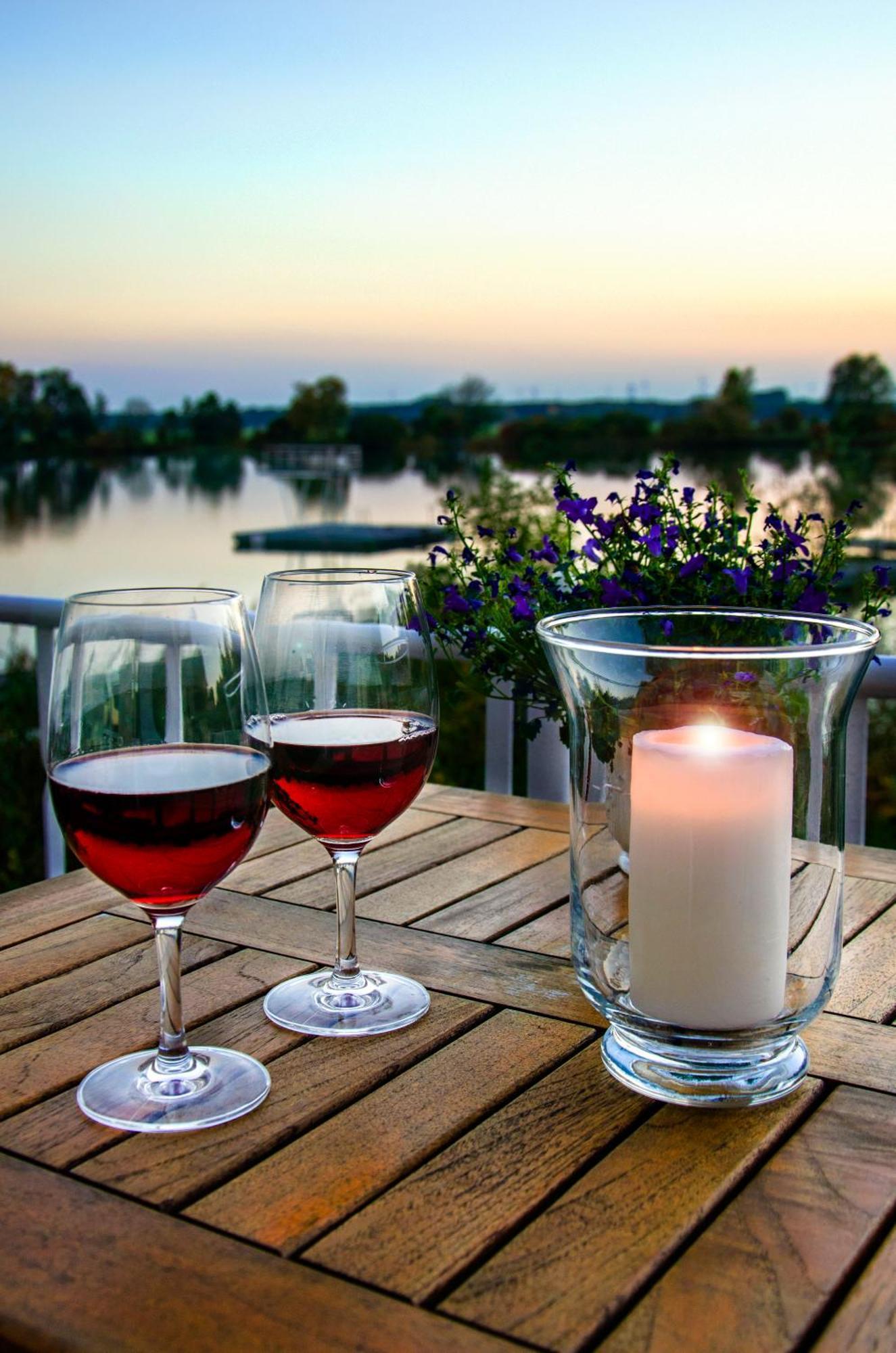 Hotel & Restaurant Haus Am See Locknitz Esterno foto